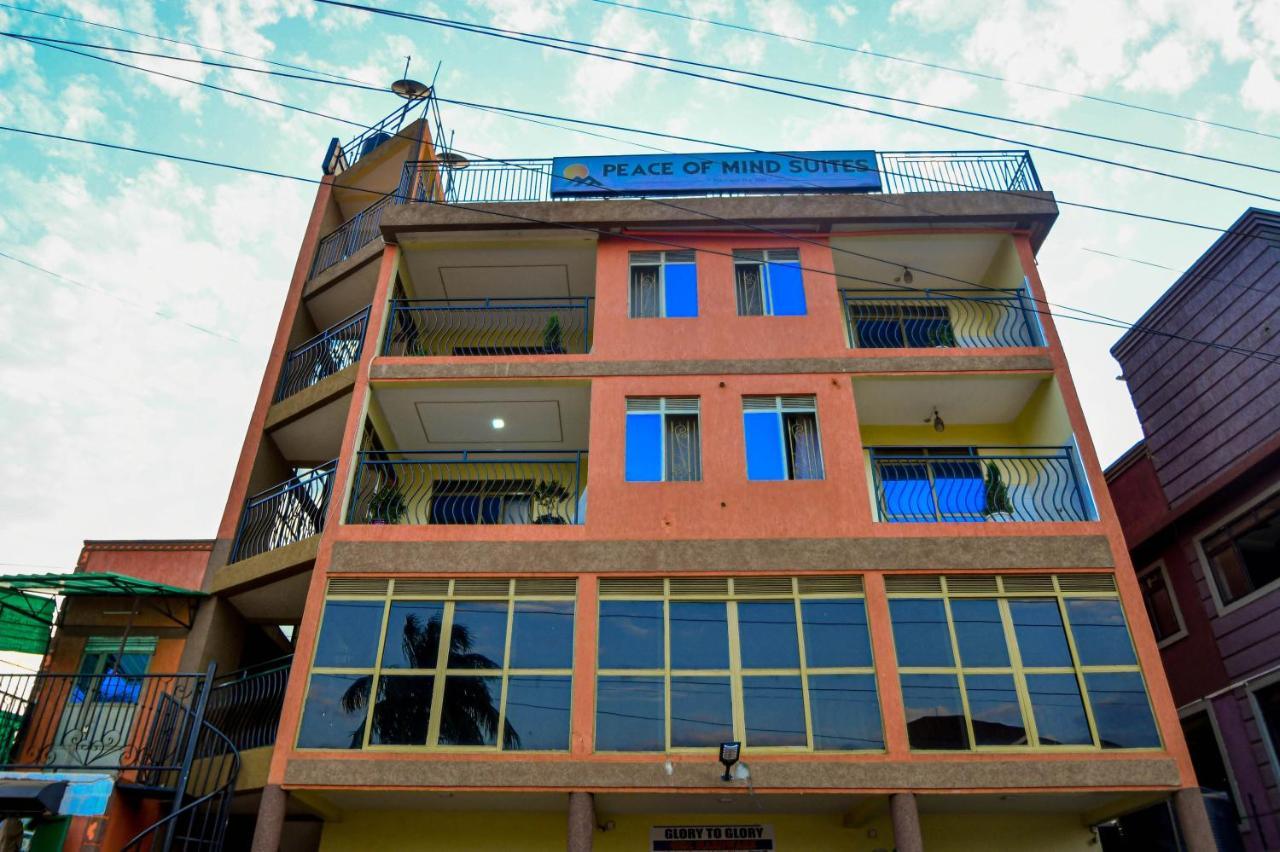 Peace Of Mind Suites Entebbe Exterior foto