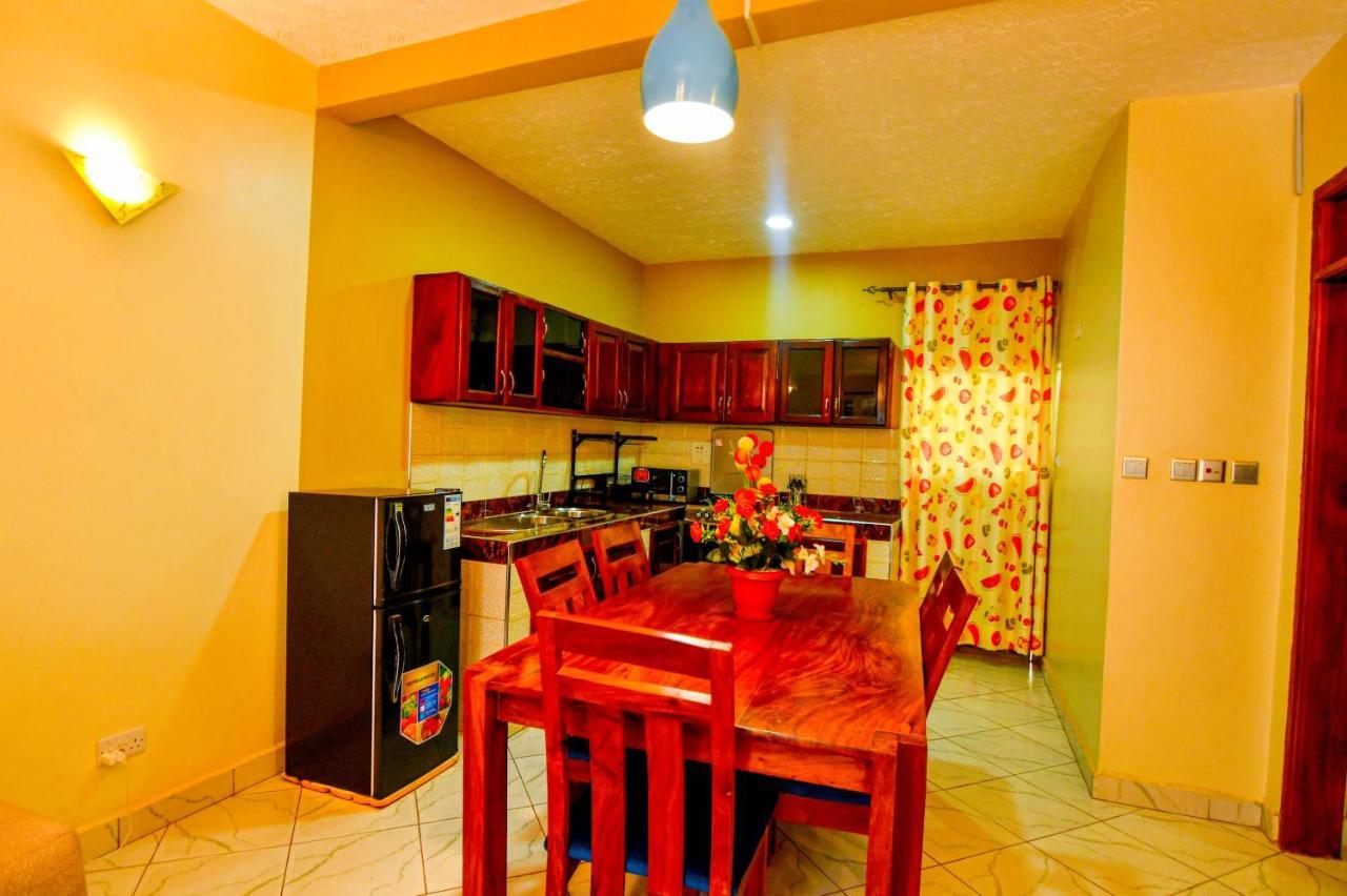 Peace Of Mind Suites Entebbe Exterior foto
