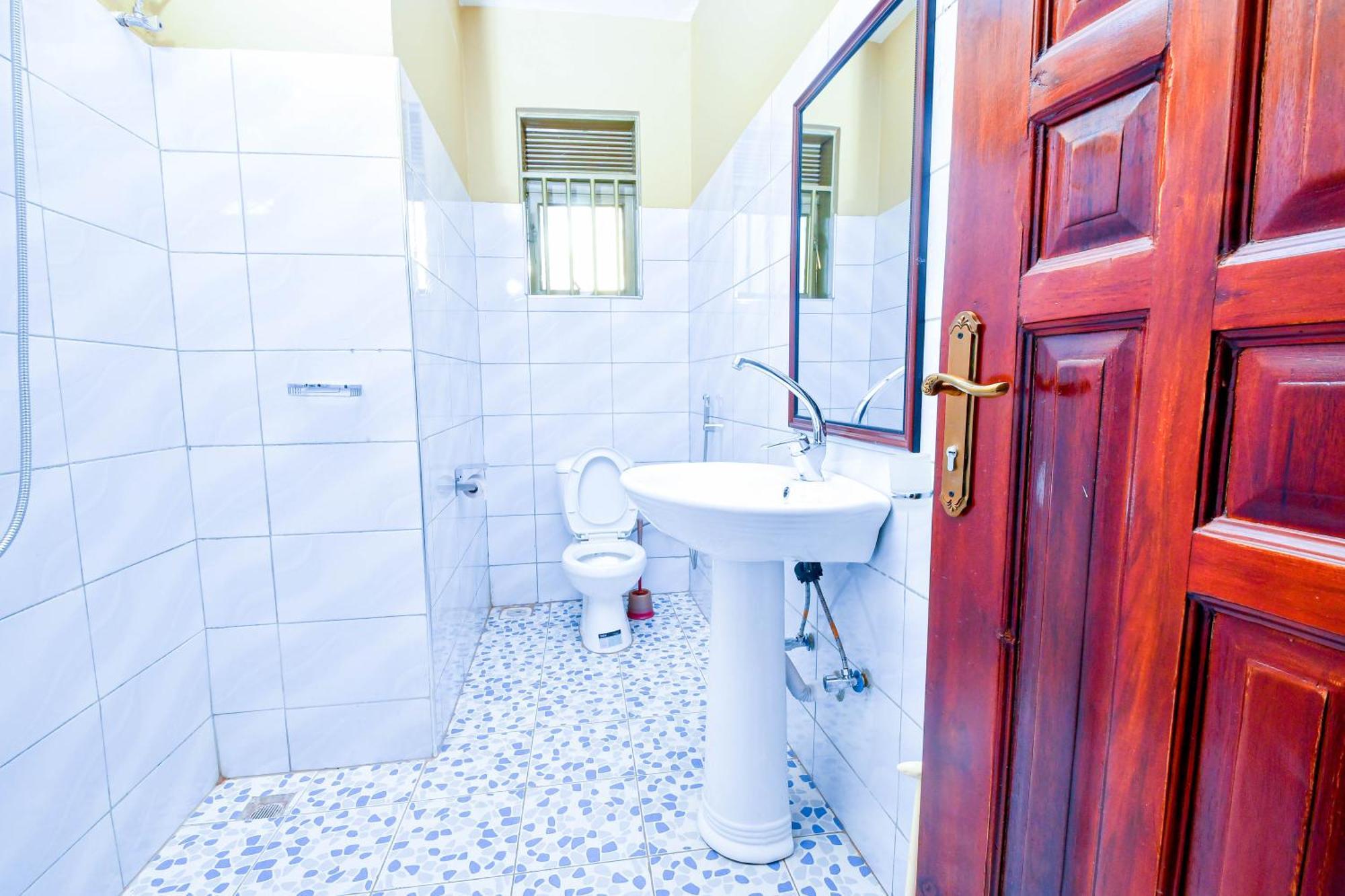 Peace Of Mind Suites Entebbe Exterior foto