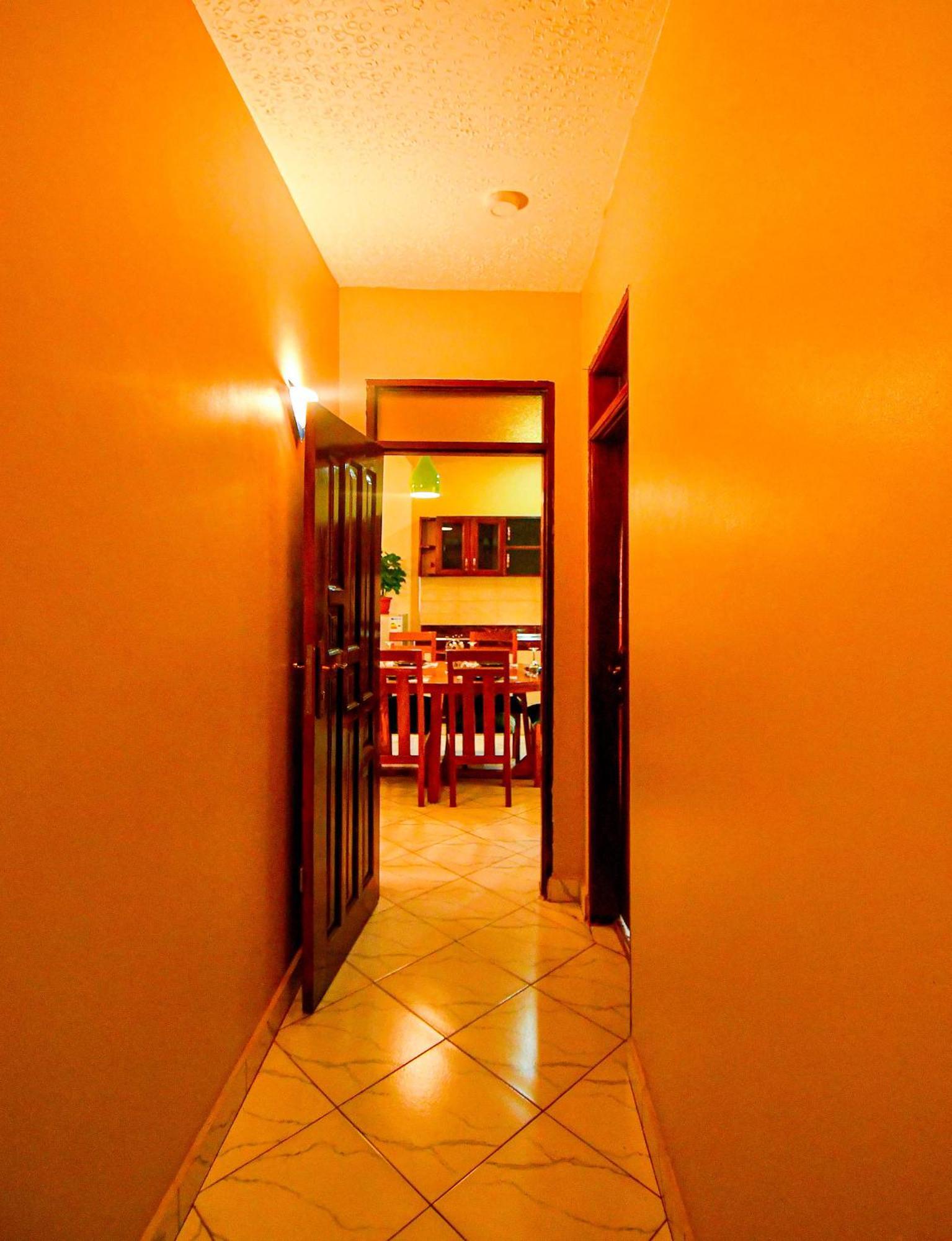 Peace Of Mind Suites Entebbe Exterior foto